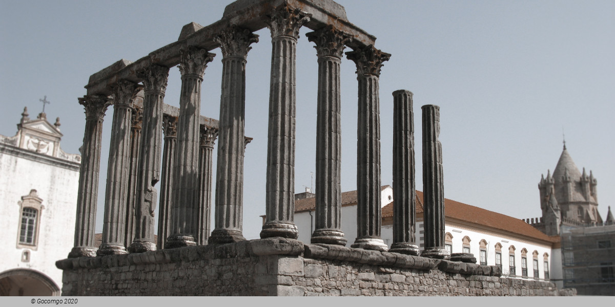 Évora