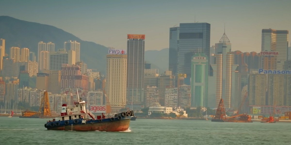 Hong Kong Guided Walking Tour for Family Hong Kong Guided Walking Tour for Family