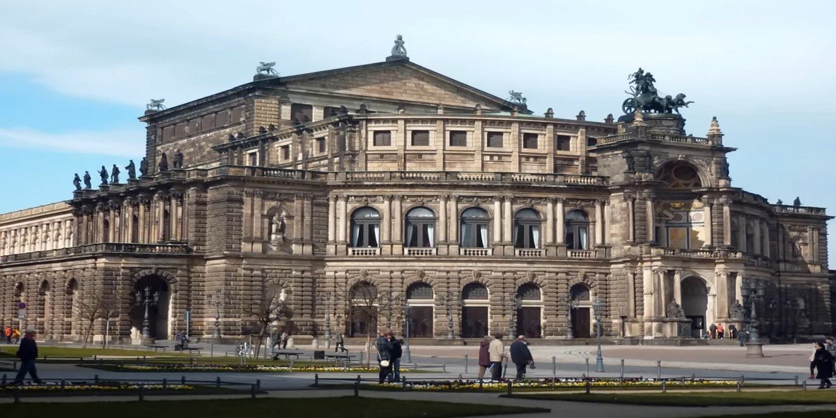 New Green Vault and the Semperoper Guided Tour New Green Vault and the Semperoper Guided Tour