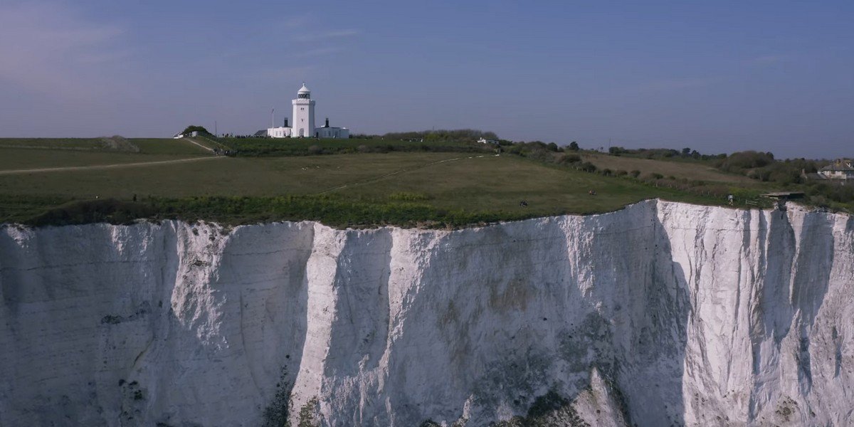 Day Tour from London: Leeds Castle, Canterbury and Cliffs of Dover Day Tour from London: Leeds Castle, Canterbury and Cliffs of Dover