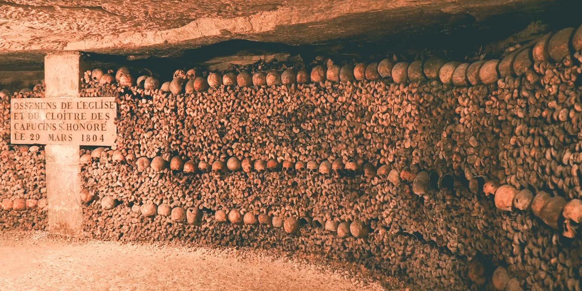 Paris Catacombs Guided Tour with Skip-the-Line Ticket Paris Catacombs Guided Tour with Skip-the-Line Ticket