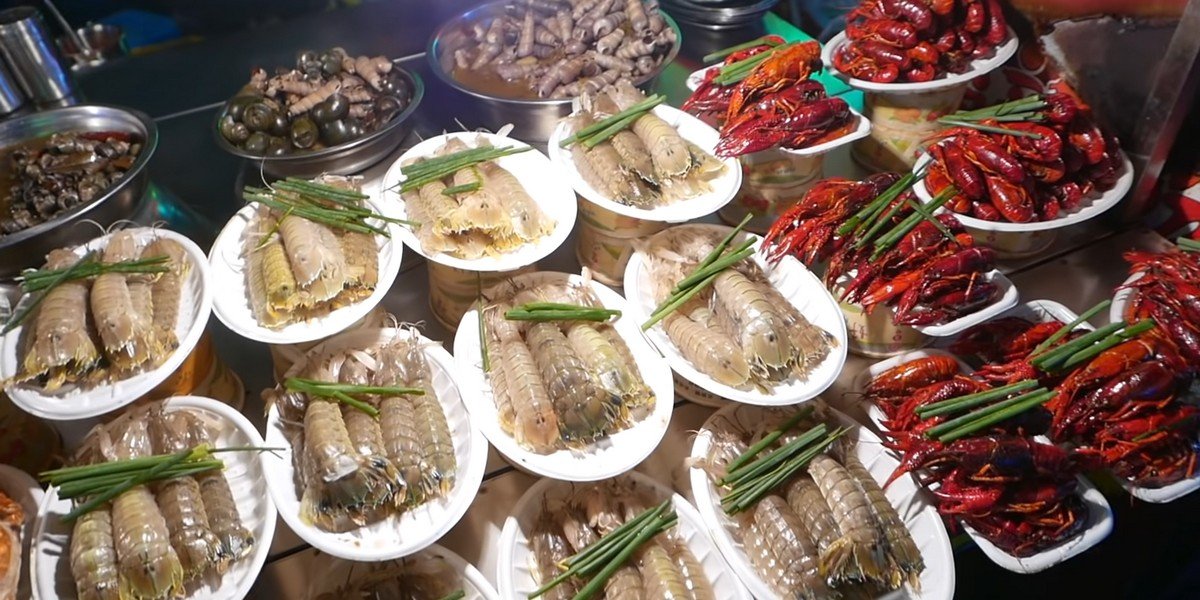 Local Market Tour and Chinese Cooking Class Local Market Tour and Chinese Cooking Class