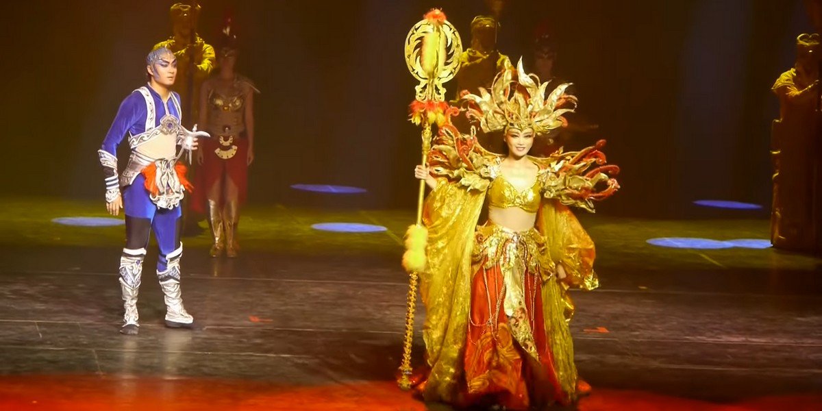 Golden Mask Dynasty Show at the OCT Theatre and Private Transfer Service Golden Mask Dynasty Show at the OCT Theatre and Private Transfer Service