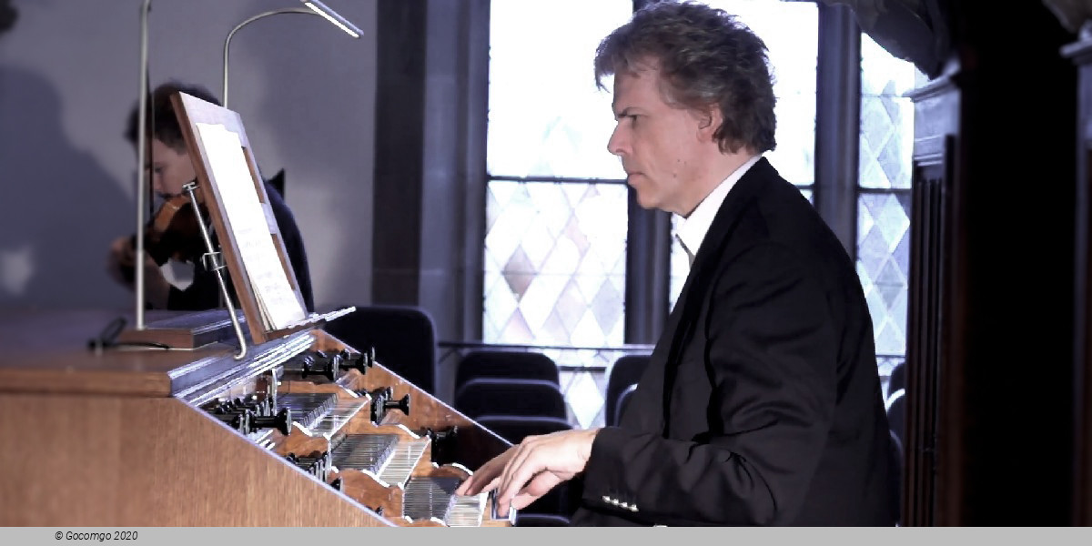 Organ lesson, photo 1