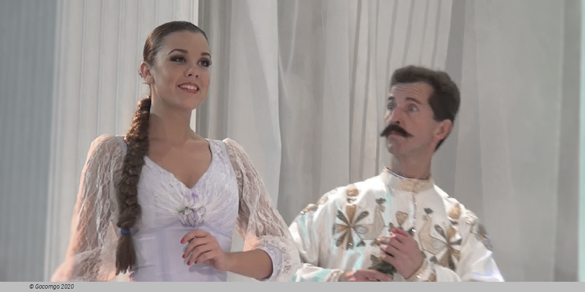 Scene 3 from the Unique Folk show "Feel Yourself Russian"