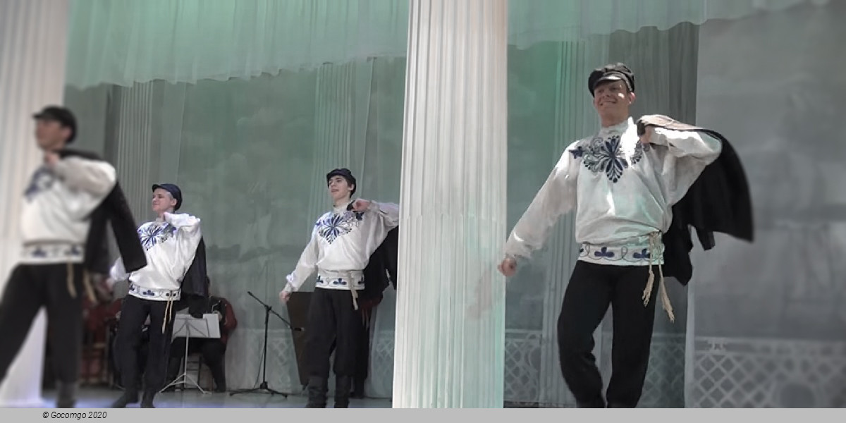 Scene 4 from the Unique Folk show "Feel Yourself Russian"