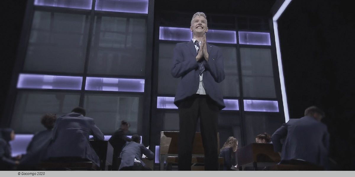 Scene 1 from the musical "Everybody’s Talking About Jamie", photo 1