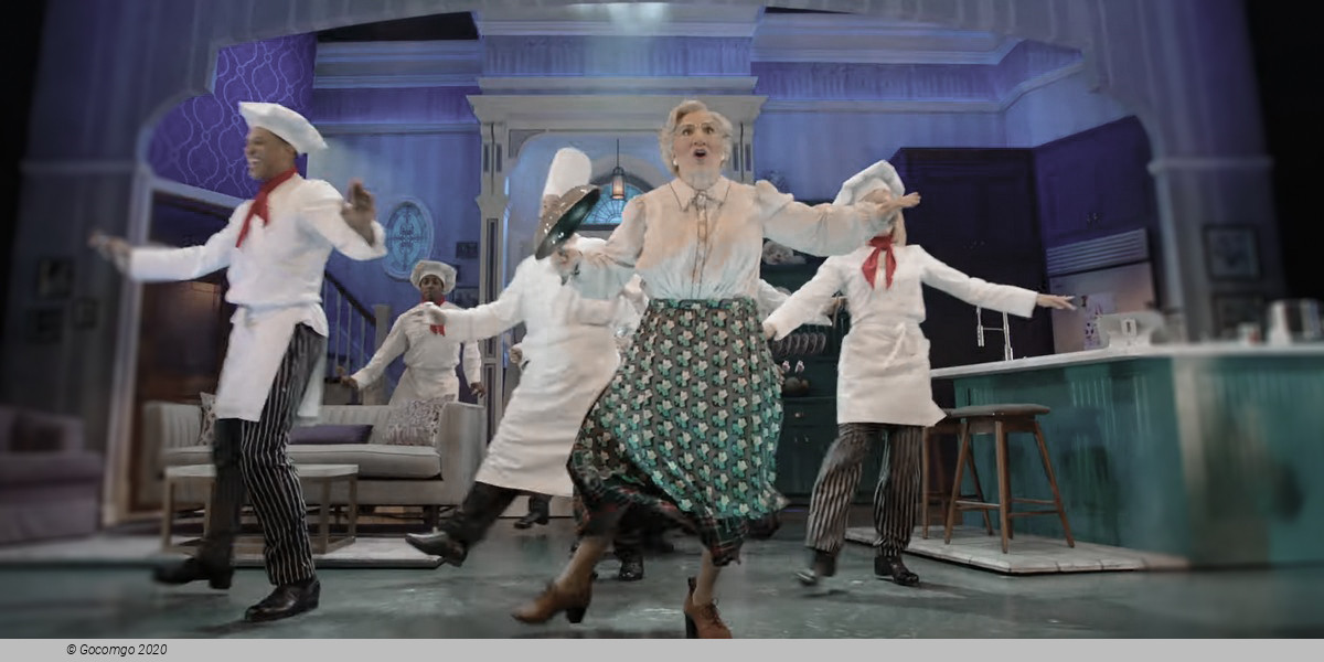 Scene 7 from the musical "Mrs. Doubtfire"