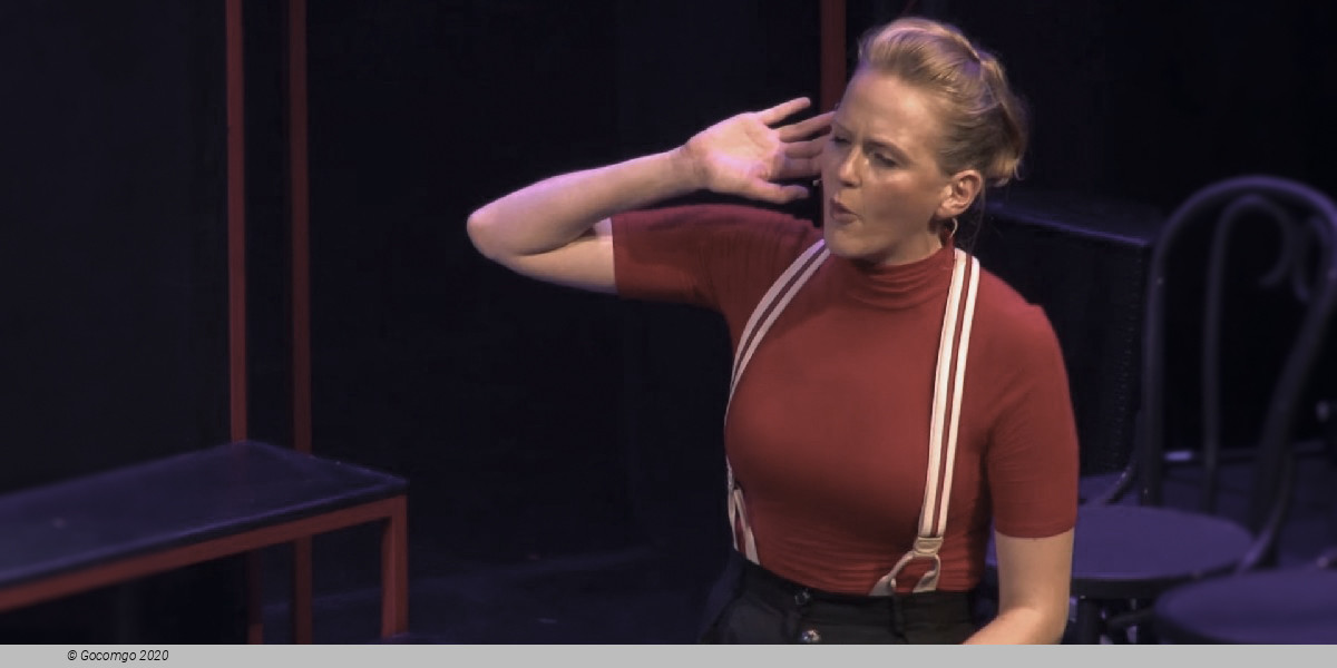 Scene 3 from the show "Showstopper! The Improvised Musical", photo 4