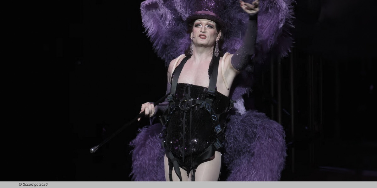 Scene 1 from the musical "La Cage aux Folles"