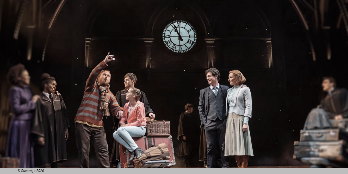 Scene 1 from the show "Harry Potter and the Cursed Child"